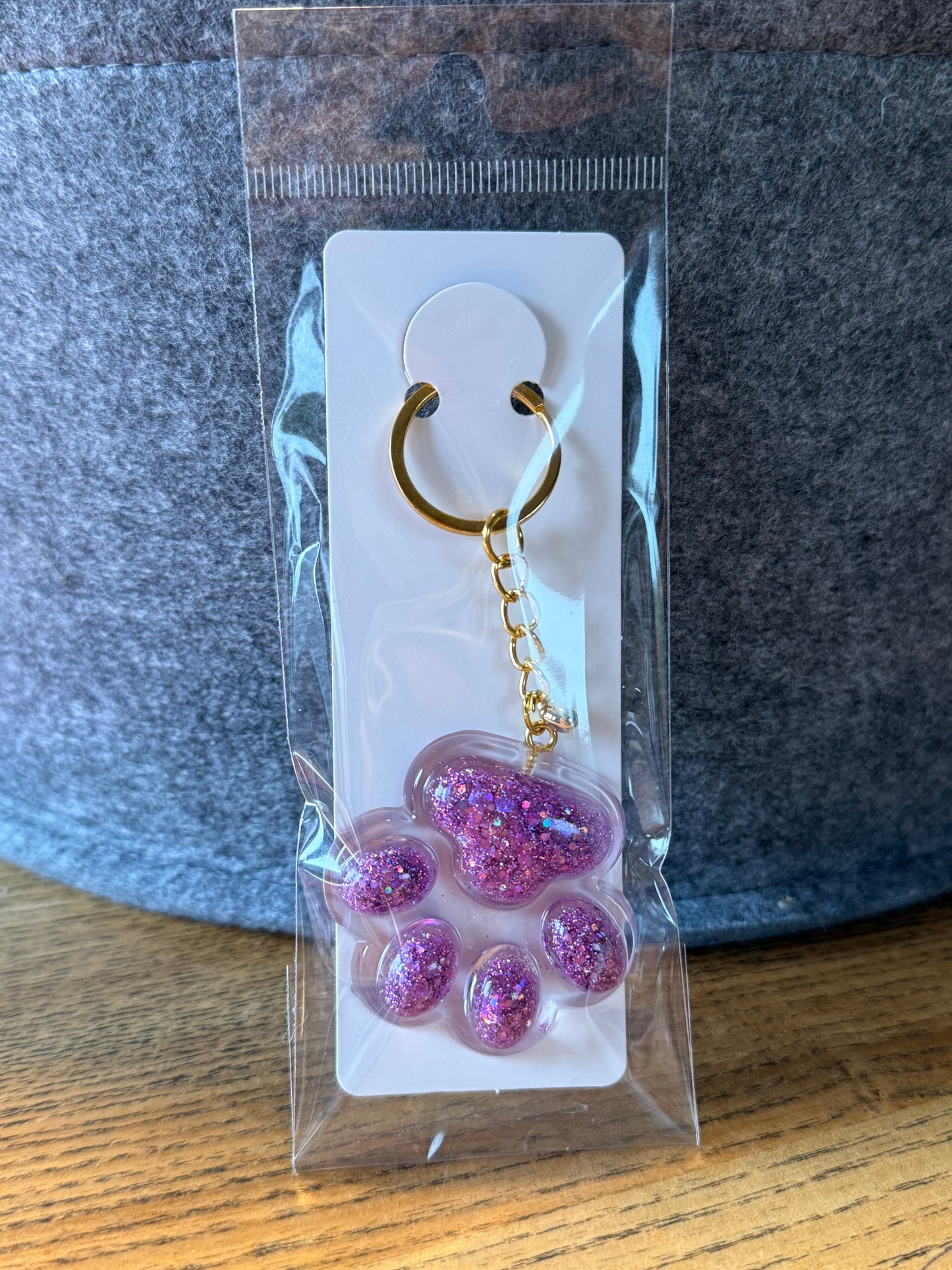 Schlüsselanhänger Lila-Pfötchen