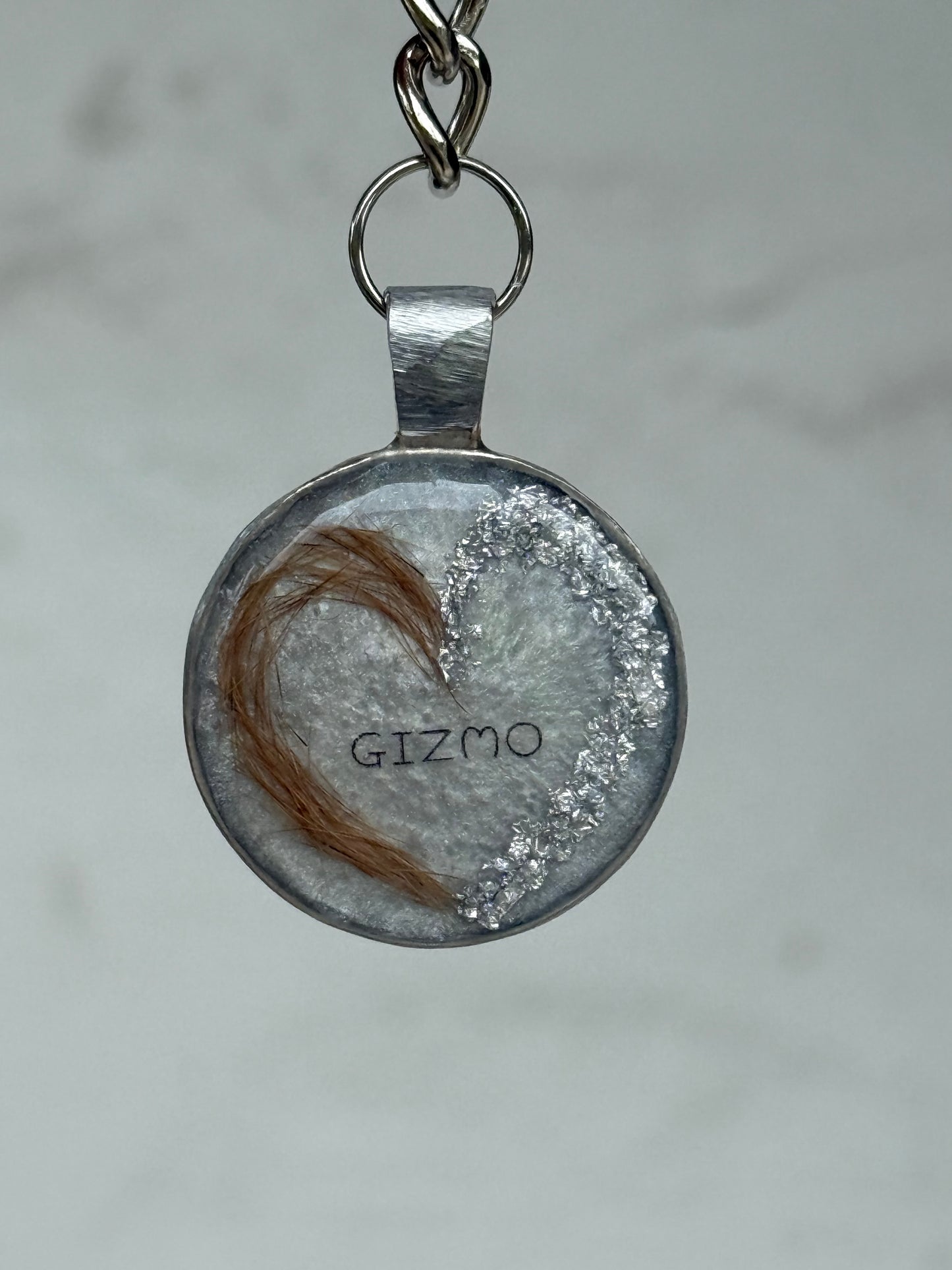 Schlüsselanhänger mit Cabochon-Fassung